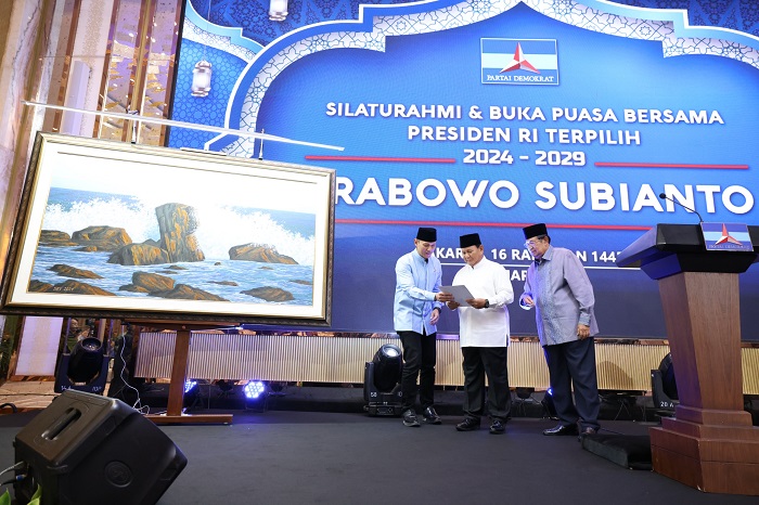 Presiden terpilih 2024-2029 Prabowo Subianto menghadiri acara silaturahmi dan buka puasa bersama Partai Demokrat di Hotel St Regis. (Facebook.com/@DPP Partai Demokrat)

